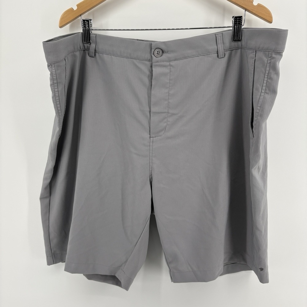 1764 Signature Reid Short Men's Size‎ 44 Grey Flat Front Chino Shorts